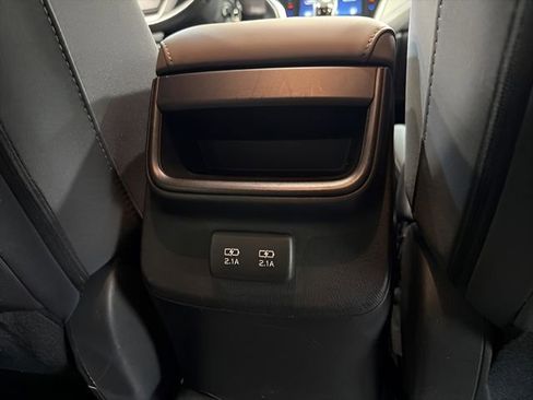 Used 2021 Subaru Outback Premium AWD/4WD image 21