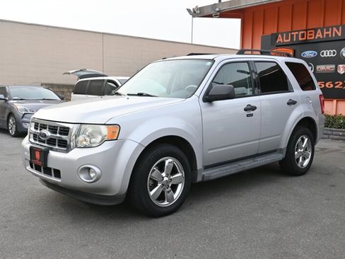 Used 2009 Ford Escape XLT image 6