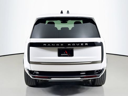 Used 2025 Land Rover Range Rover SE AWD/4WD image 6