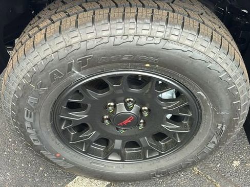 New 2026 Toyota 4Runner TRD Off-Road Premium image 37