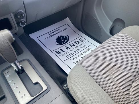 Used 2019 Nissan Frontier SV image 15