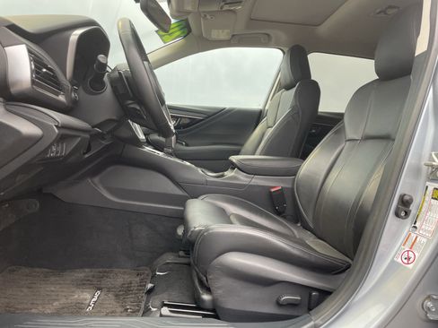 Used 2020 Subaru Outback Limited image 12