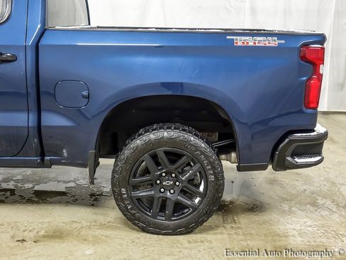 Used 2022 Chevrolet Silverado 1500 LT Trail Boss w/ Safety Package image 9