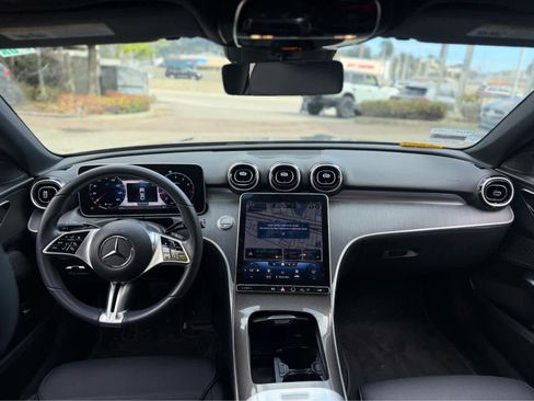 Used 2023 Mercedes-Benz C 300 Sedan image 6