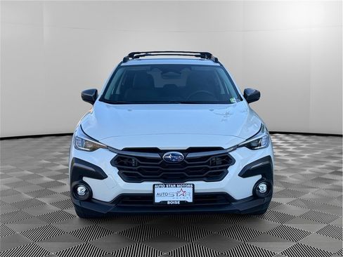 Used 2024 Subaru Crosstrek 2.5i Limited w/ Crosstrek Mirror Package image 8