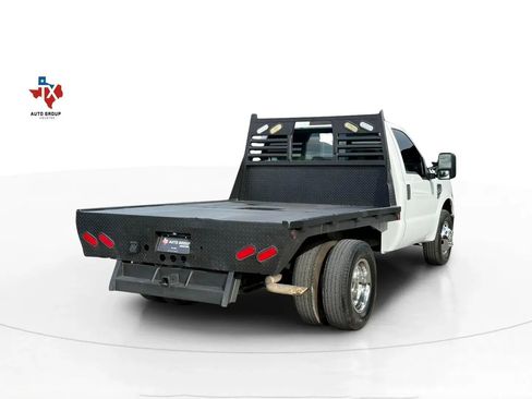 Used 2008 Ford F350 2WD Regular Cab Super Duty image 5