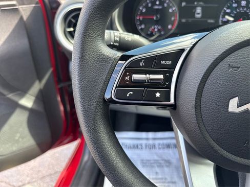 Certified 2023 Kia Forte LXS w/ LXS Technology Package FWD image 29