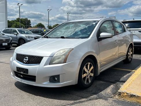 Used 2012 Nissan Sentra 2.0 SR w/ Special Edition Pkg FWD image 4
