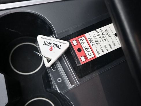 Used 2021 Tesla Model 3 Standard Range Plus image 10