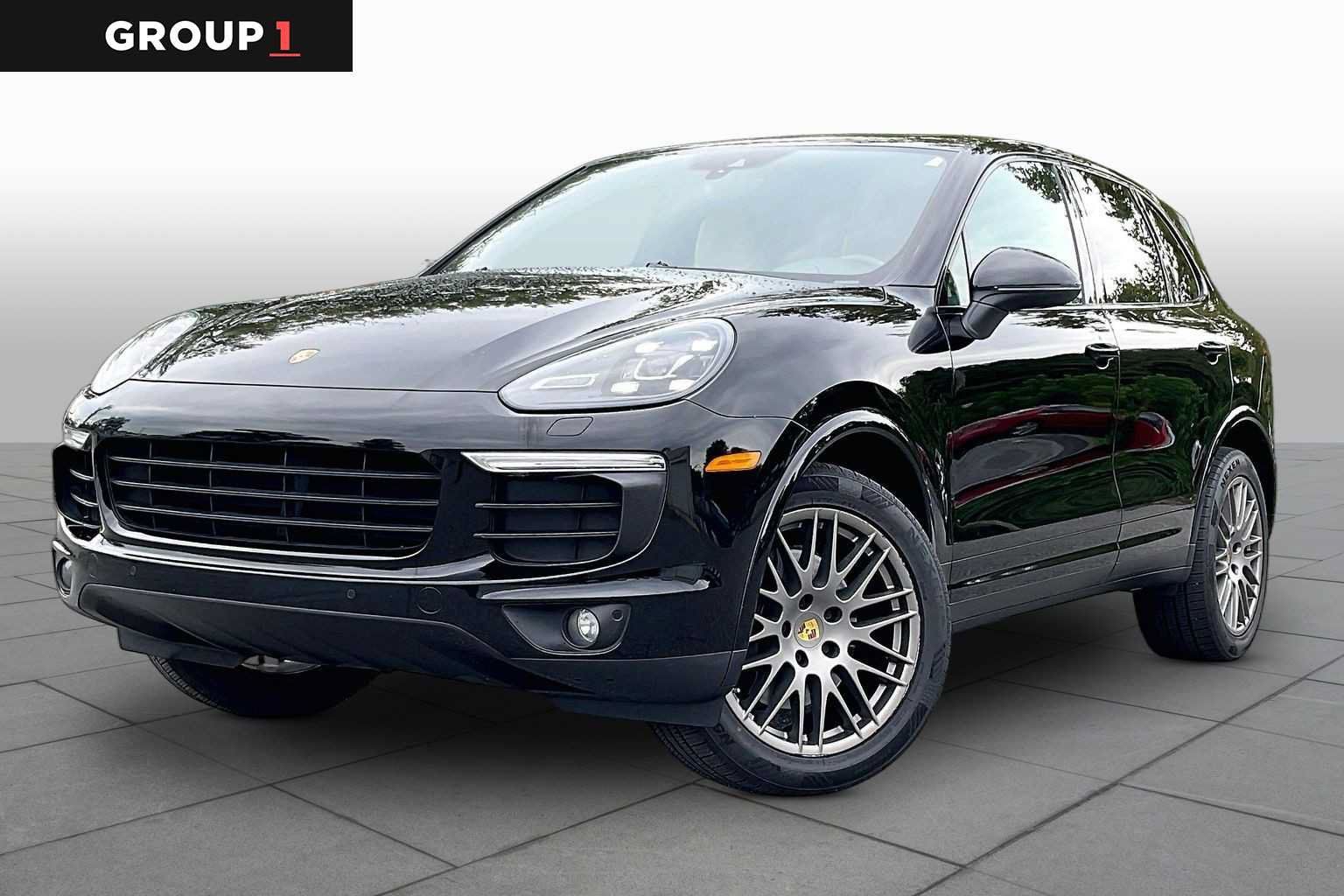 Used 2018 Porsche Cayenne AWD/4WD image 1