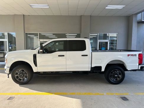 New 2026 Ford F250 XL image 4