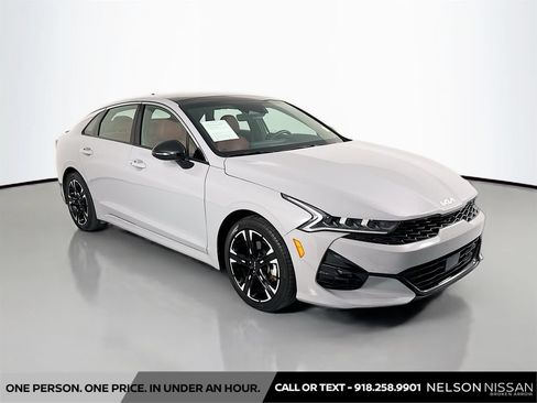 Used 2023 Kia K5 GT-Line AWD/4WD image 3
