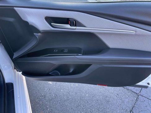 Used 2025 Toyota Camry SE image 46