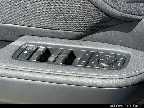 New 2026 Lexus TX 500h AWD image 30