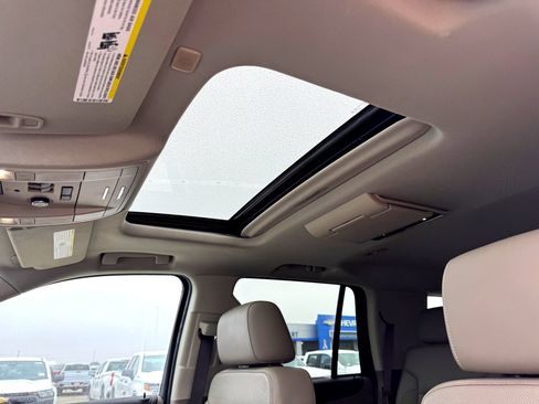 Used 2020 Chevrolet Tahoe Premier image 14