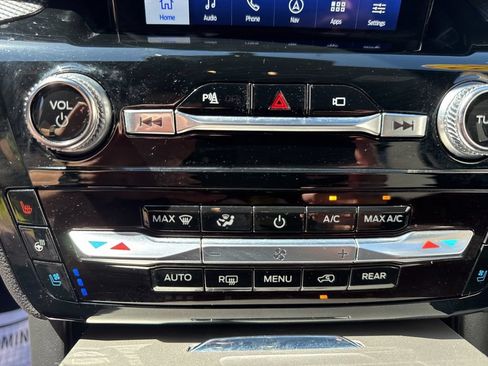 Used 2022 Ford Explorer ST w/ Equipment Group 401A AWD/4WD image 34