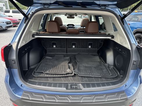 Used 2019 Subaru Forester Touring AWD/4WD image 33