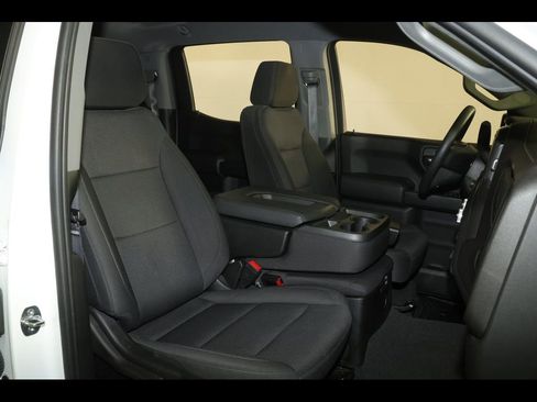 Used 2023 GMC Sierra 1500 Pro w/ Graphite Edition AWD/4WD image 29