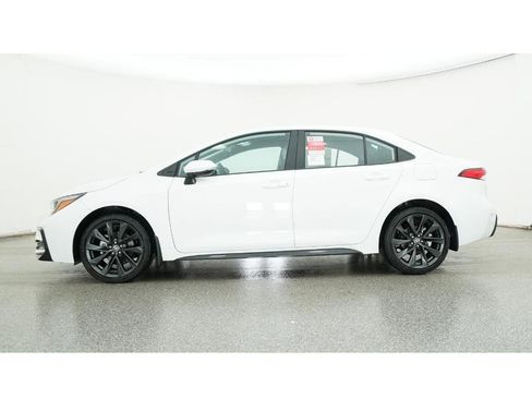 New 2026 Toyota Corolla SE image 19