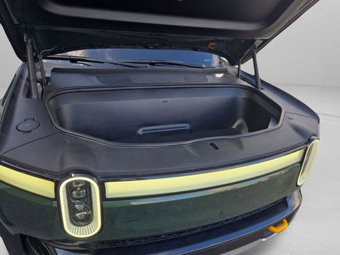 Used 2023 Rivian R1S Adventure image 33