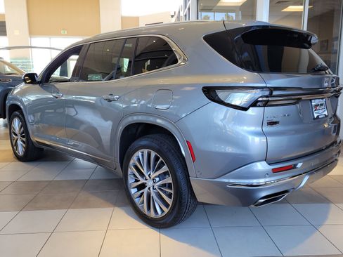 New 2026 Buick Enclave Avenir w/ Super Cruise Package image 5