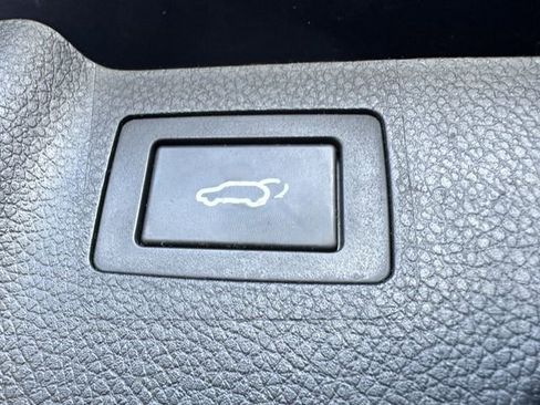 Used 2017 Hyundai Santa Fe Sport image 31