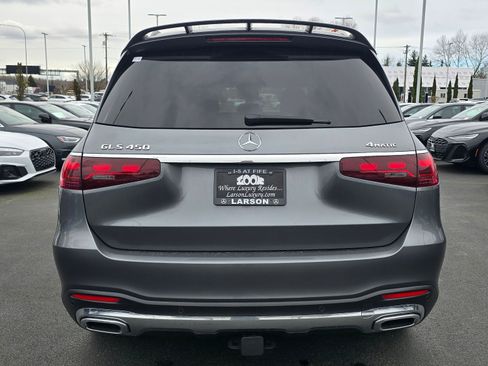 Used 2024 Mercedes-Benz GLS 450 4MATIC image 5