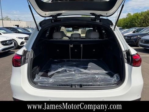 New 2026 Mercedes-Benz GLC 300 4MATIC image 16