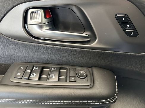 New 2027 Chrysler Pacifica Select w/ Family Tech Group FWD image 24
