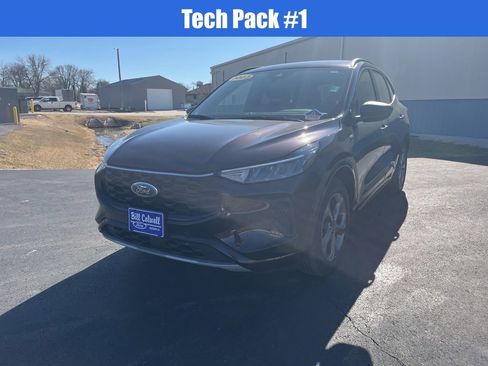 Used 2023 Ford Escape ST-Line w/ Tech Pack #1 image 8