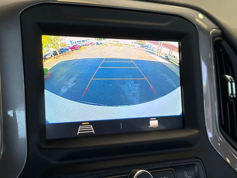 Used 2022 Chevrolet Silverado 1500 Custom RWD image 20