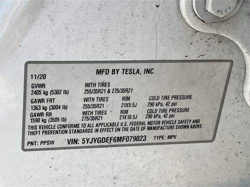 Used 2021 Tesla Model Y Performance image 32