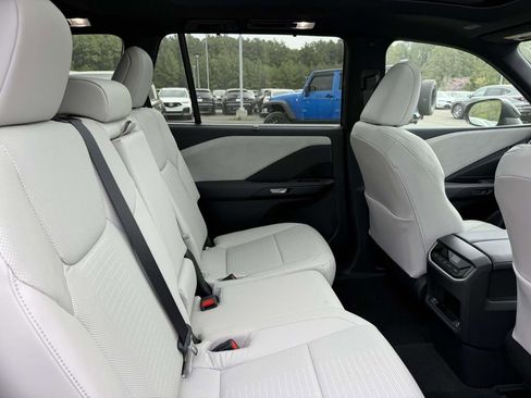 Used 2026 Lexus TX 350 AWD w/ Technology Package image 17
