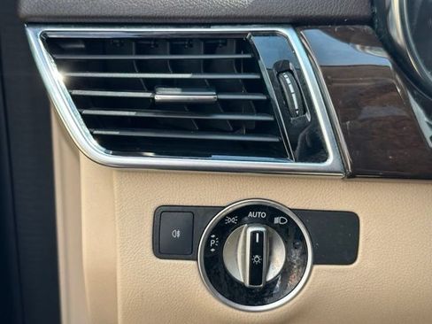 Certified 2018 Mercedes-Benz GLE 350 4MATIC image 21