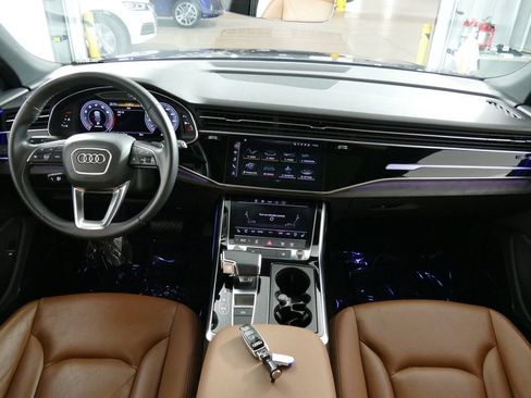 Used 2021 Audi Q8 Premium Plus w/ Premium Plus Package AWD/4WD image 23