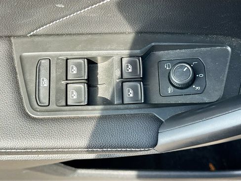 Used 2024 Volkswagen Tiguan SEL R-Line w/ MDO Package, Two-Row AWD/4WD image 20