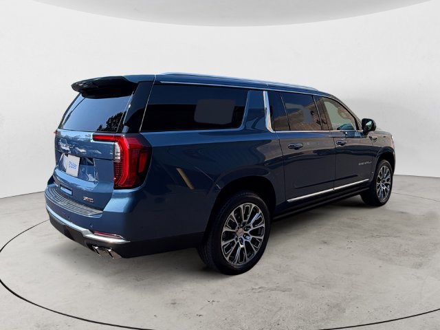 Certified 2026 GMC Yukon XL Denali w/ Sun & Power Step Package AWD/4WD image 5