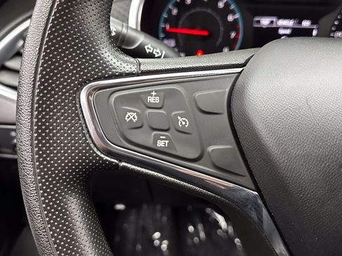 Used 2020 Chevrolet Malibu LT FWD image 15