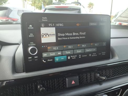 Used 2025 Honda CR-V EX-L image 36