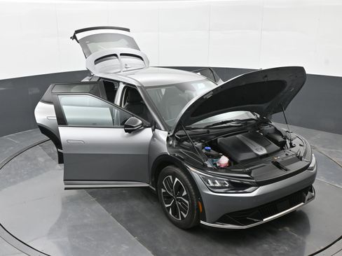 Used 2024 Kia EV6 Wind w/ Wind Technology Package image 47