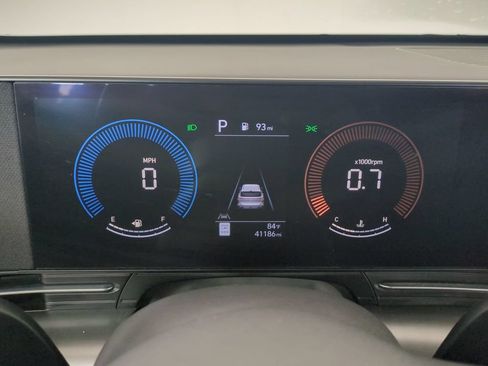 Used 2025 Hyundai Kona SEL FWD image 33