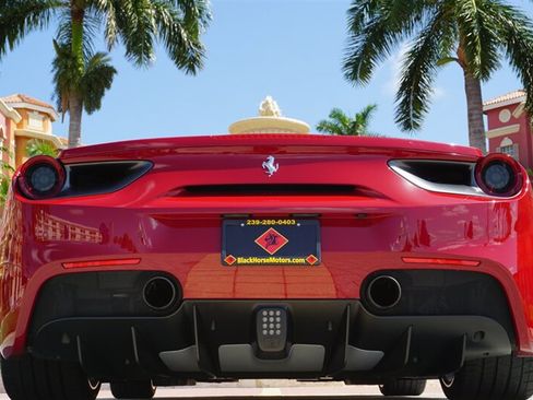 Used 2019 Ferrari 488 GTB RWD image 53