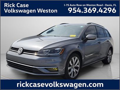 Used 2019 Volkswagen Golf SE