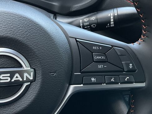 New 2025 Nissan Sentra SR w/ Midnight Edition image 21