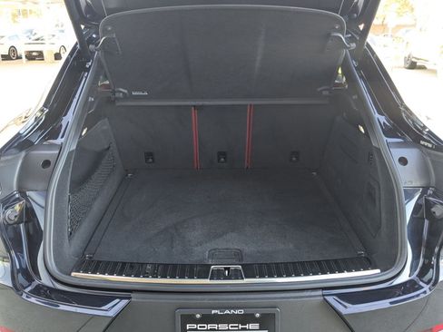 Certified 2023 Porsche Cayenne Coupe image 23