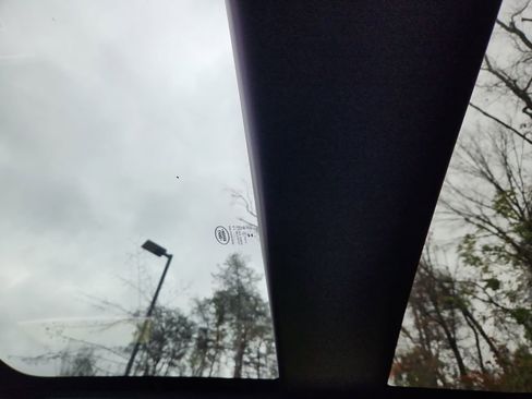 Certified 2026 Land Rover Range Rover Evoque S image 28