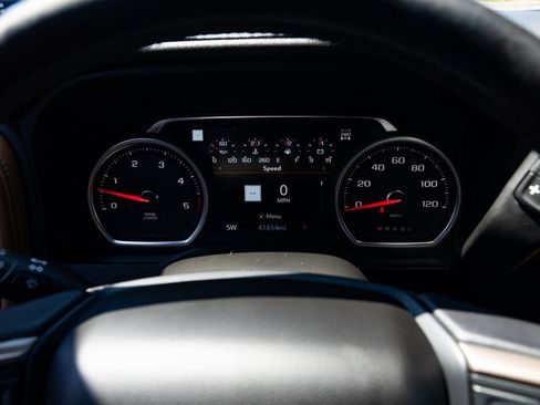 Used 2023 Chevrolet Silverado 3500 High Country w/ Z71 Off-Road Package image 13