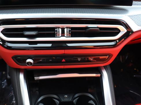 Used 2024 BMW M3 Competition w/ Executive Package image 21