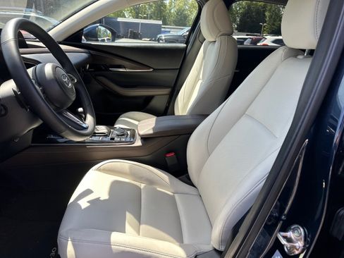 Certified 2025 MAZDA CX-30 AWD 2.5 S w/ Premium Package image 9