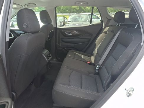 Used 2024 GMC Terrain SLE w/ Driver Convenience Package AWD/4WD image 10